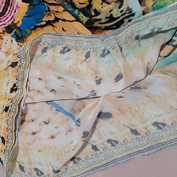 Embellished Beach Cover-up ⛱️ or Shawl - Picture 4 of 6